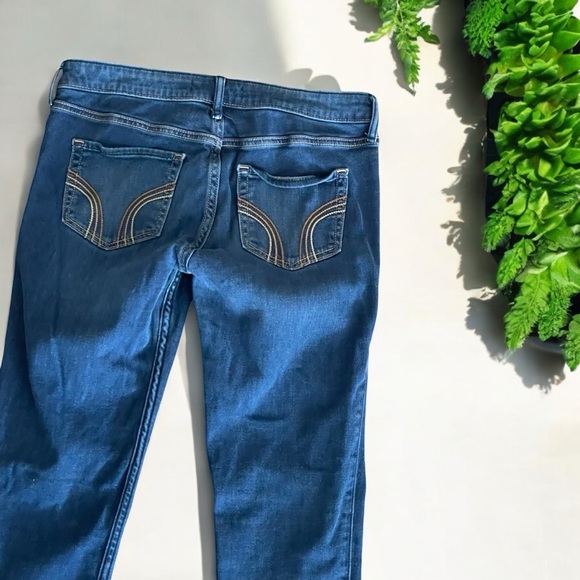 Hollister Denim Jeans Size 7 Regular Waist 28 Length 29 - Picture 4 of 9